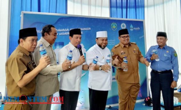 Hadiri Launching Air Dalam Kemasan Perumda Tirta Hidayah Kota Bengkulu, Wakil Ketua I DPRD Berharap Bisa Terus Dikembangkan